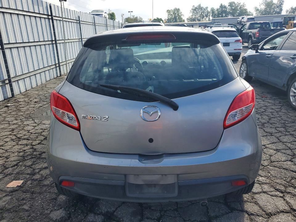 2013 Mazda 2