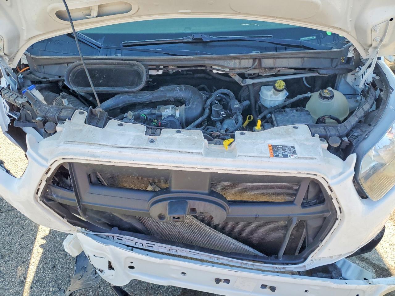 2022 Ford Transit BOX Truck