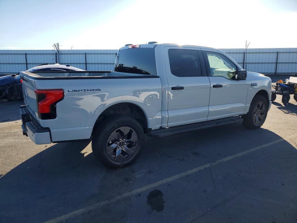 2024 Ford F150 Lightning XLT