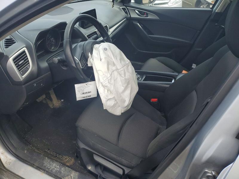 2017 Mazda 3 Sport