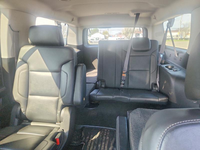 2017 Chevrolet Suburban K1500 lt