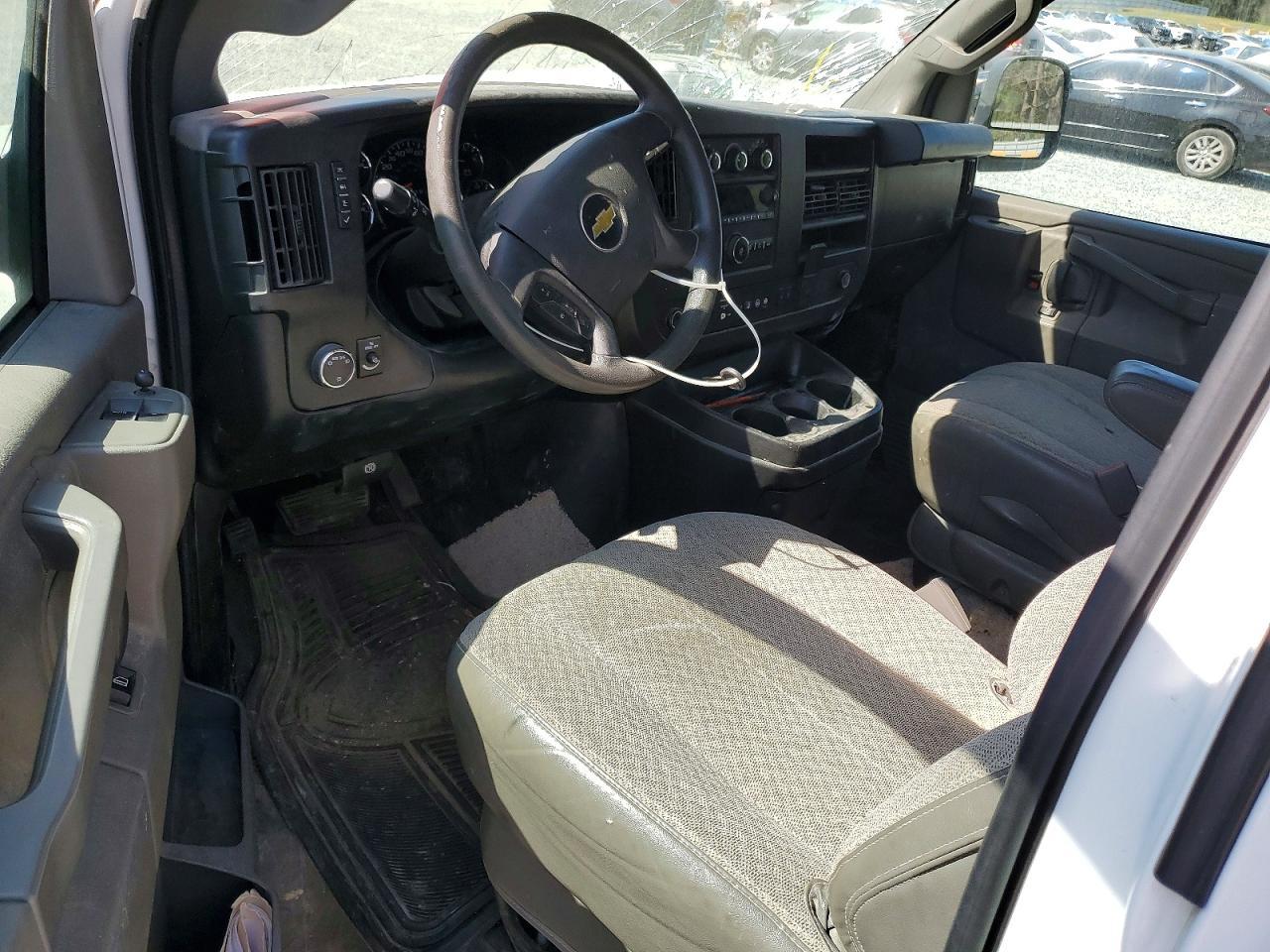 2020 Chevrolet Express G3500 LT