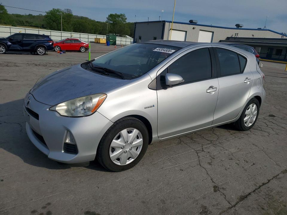2014 Toyota Prius c two