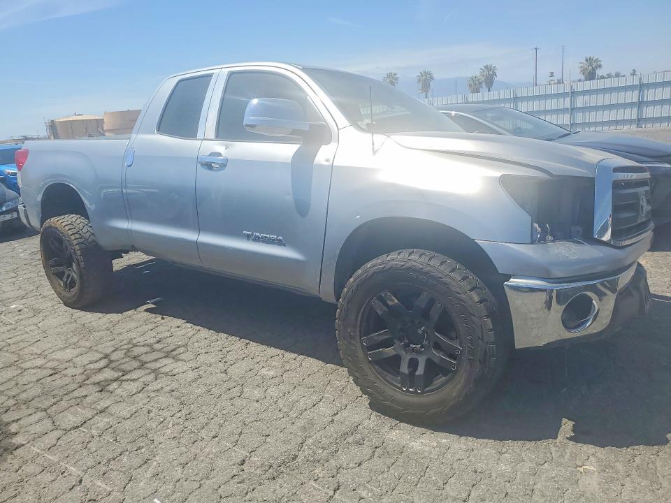 2011 Toyota Tundra Double Cab SR5