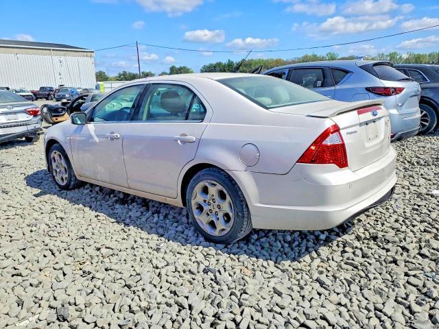 2011 Ford Fusion se