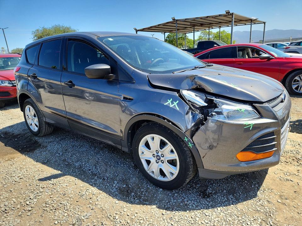 2014 Ford Escape s