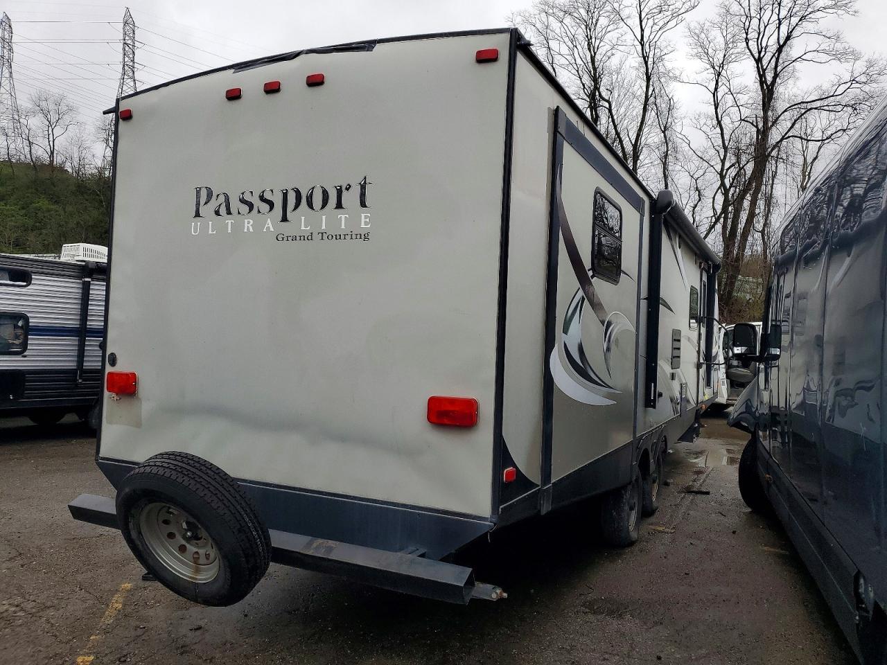 2015 Keystone 2015 Forest River Apex Camper