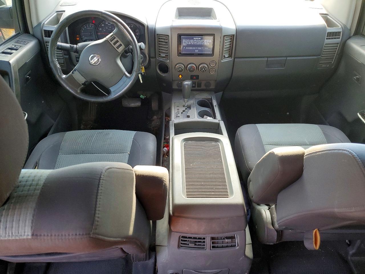 2005 Nissan Titan XE