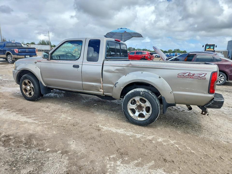 2001 Nissan Frontier sc