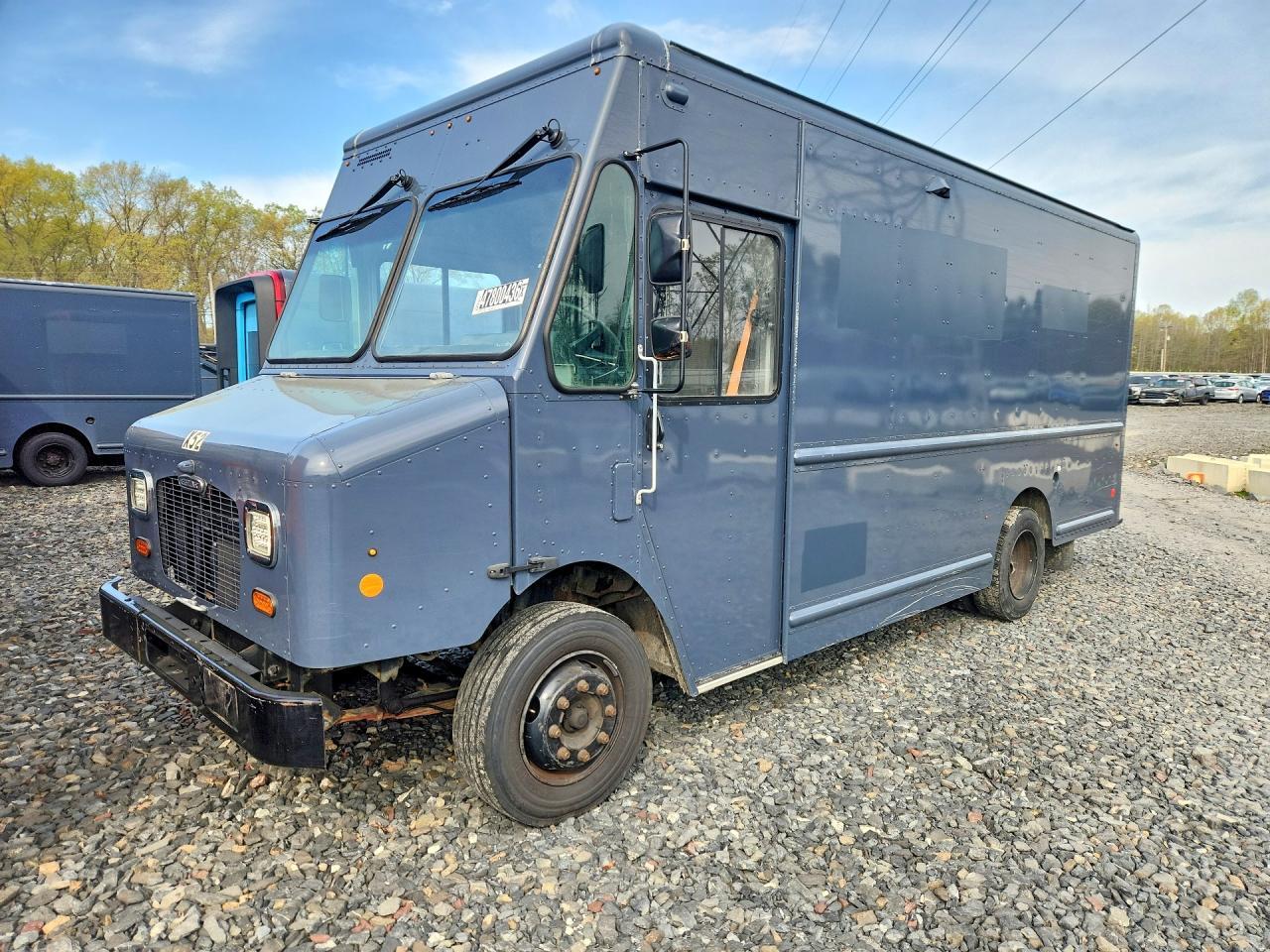 2020 Freightliner MT45G Chassis Delivery Truck