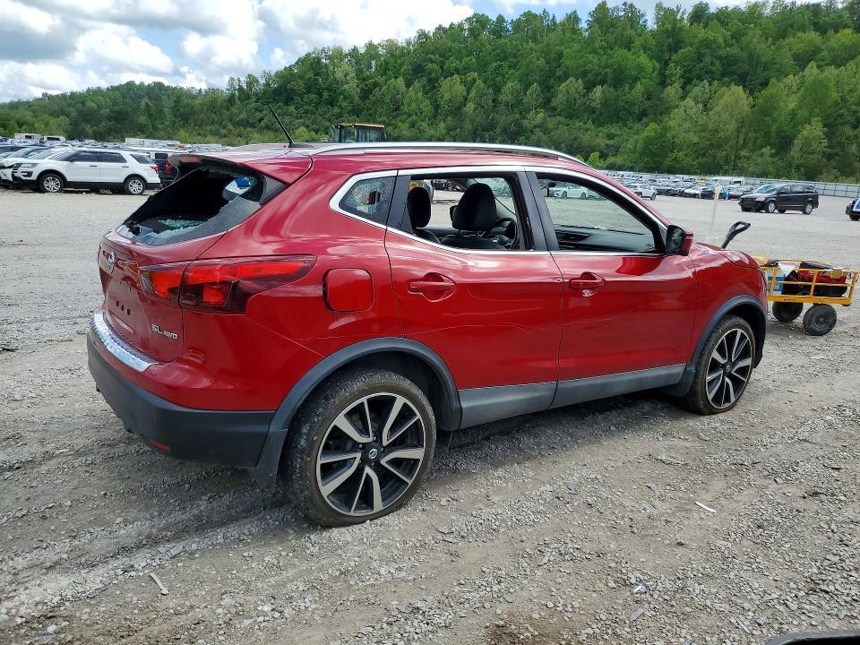 2017 Nissan Rogue Sport sl