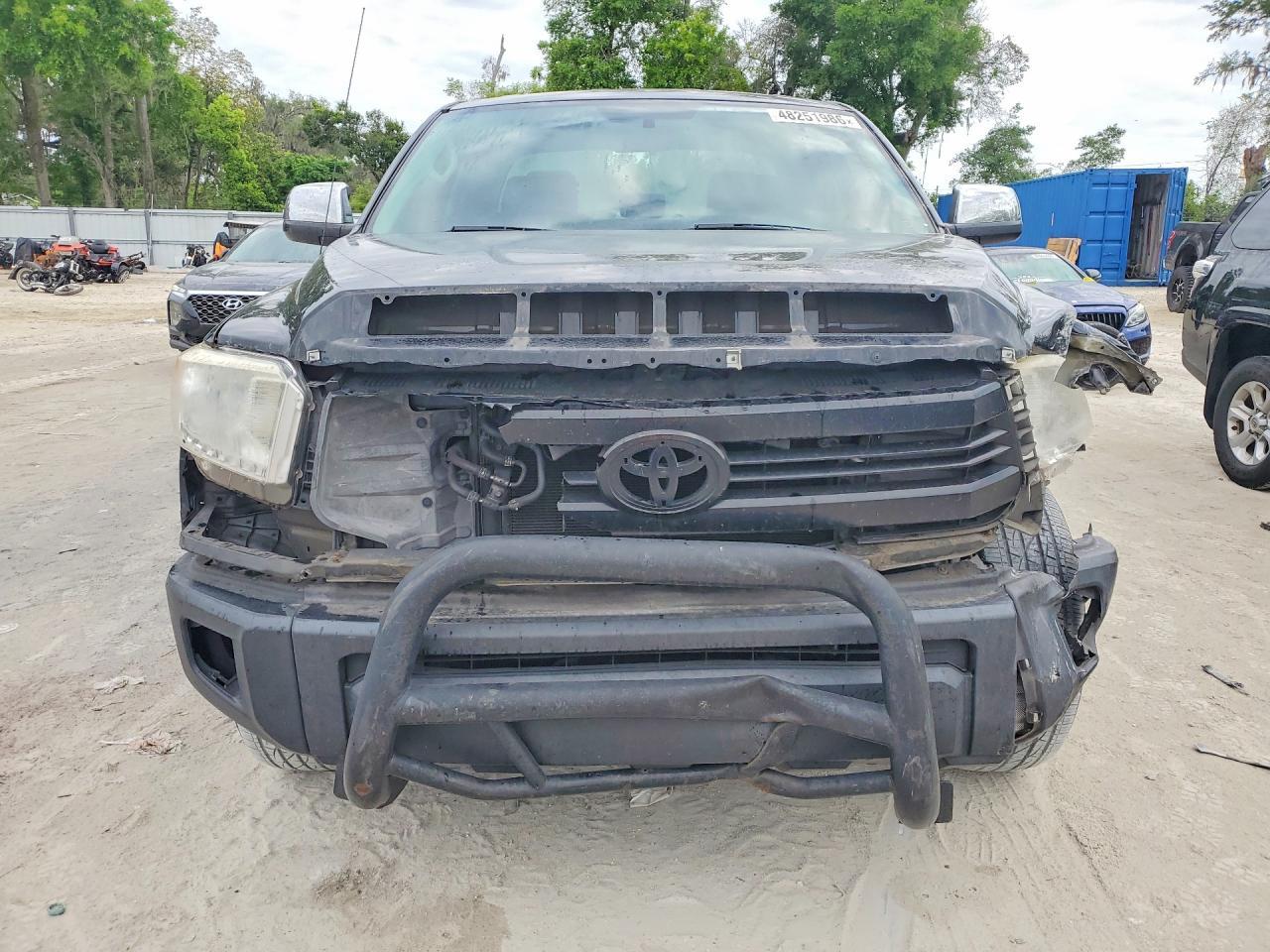 2016 Toyota Tundra SR