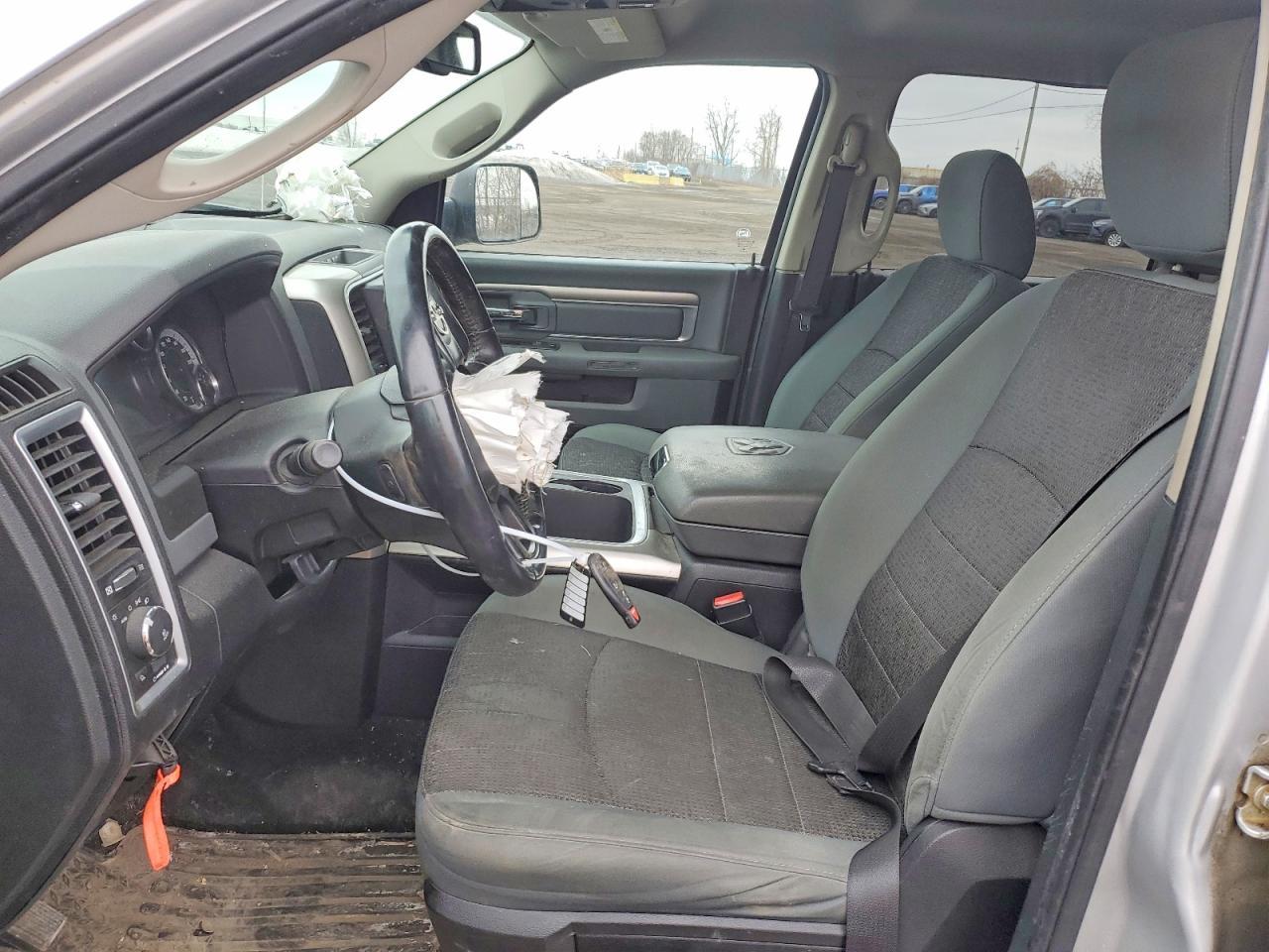 2016 Dodge RAM 1500 SLT