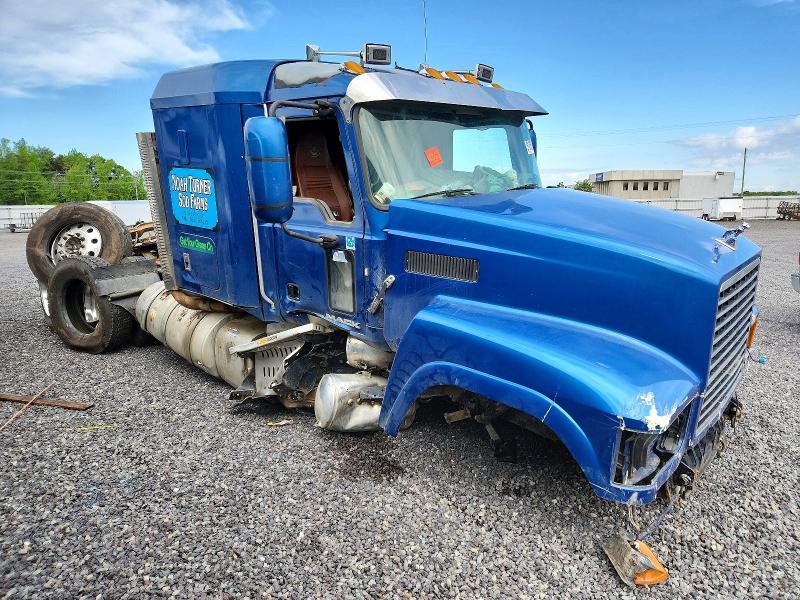 2016 Mack 600 CHU600