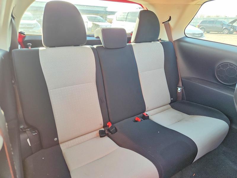 2012 Toyota Yaris 3-door le