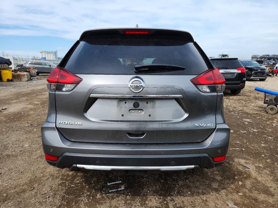 2020 Nissan Rogue sv