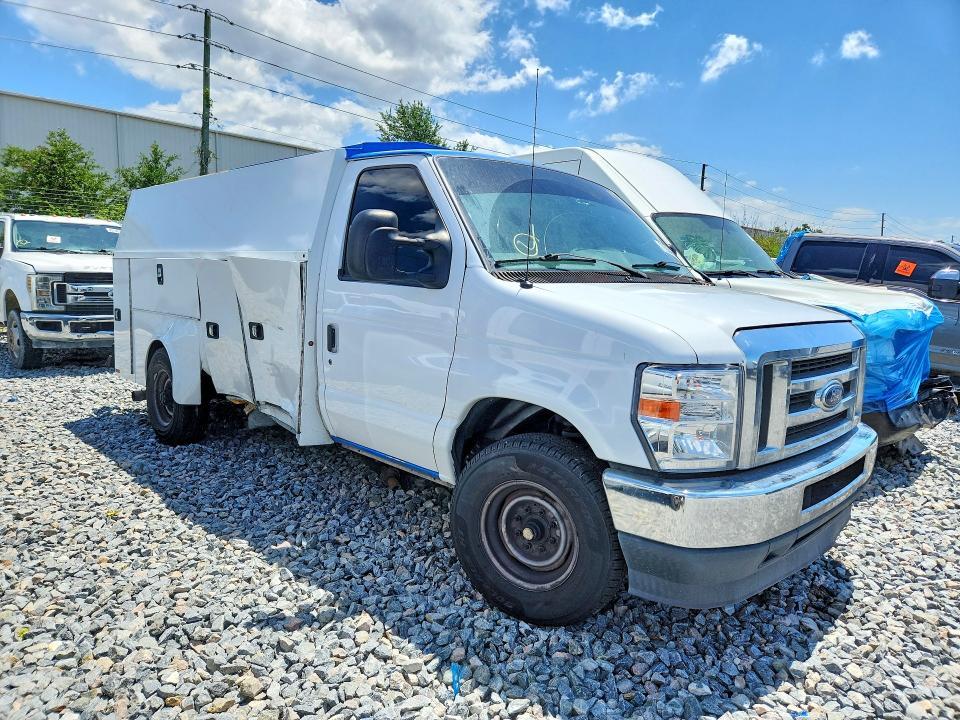 2021 Ford E350 Utility / Service Truck