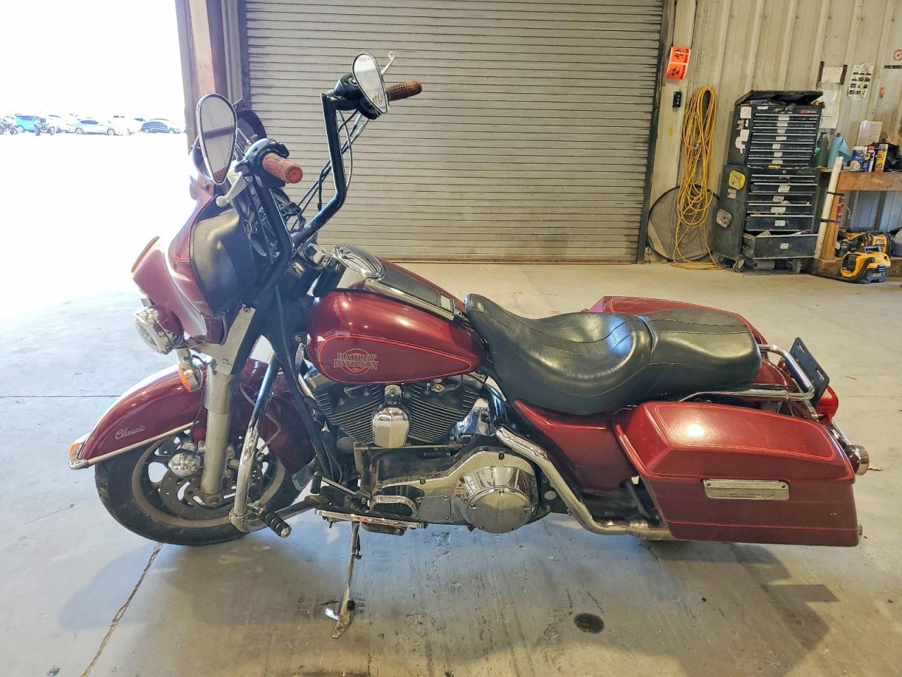 2001 Harley-Davidson Flht Classic Shrine