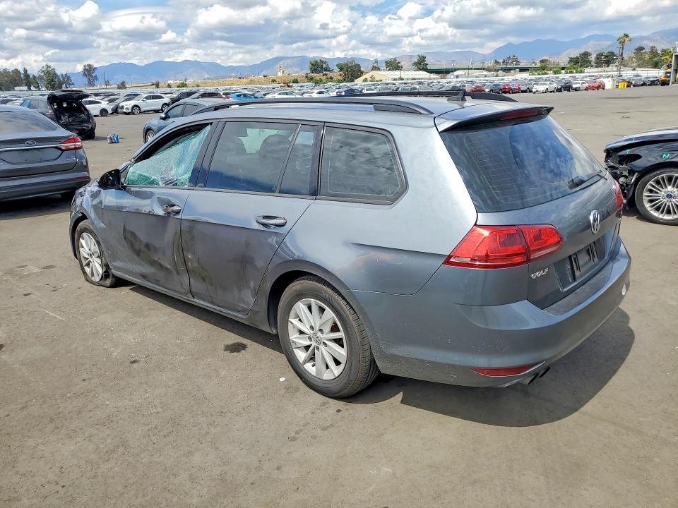 2016 Volkswagen Golf Sportwagen s