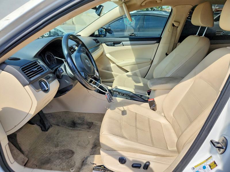 2014 Volkswagen Passat se