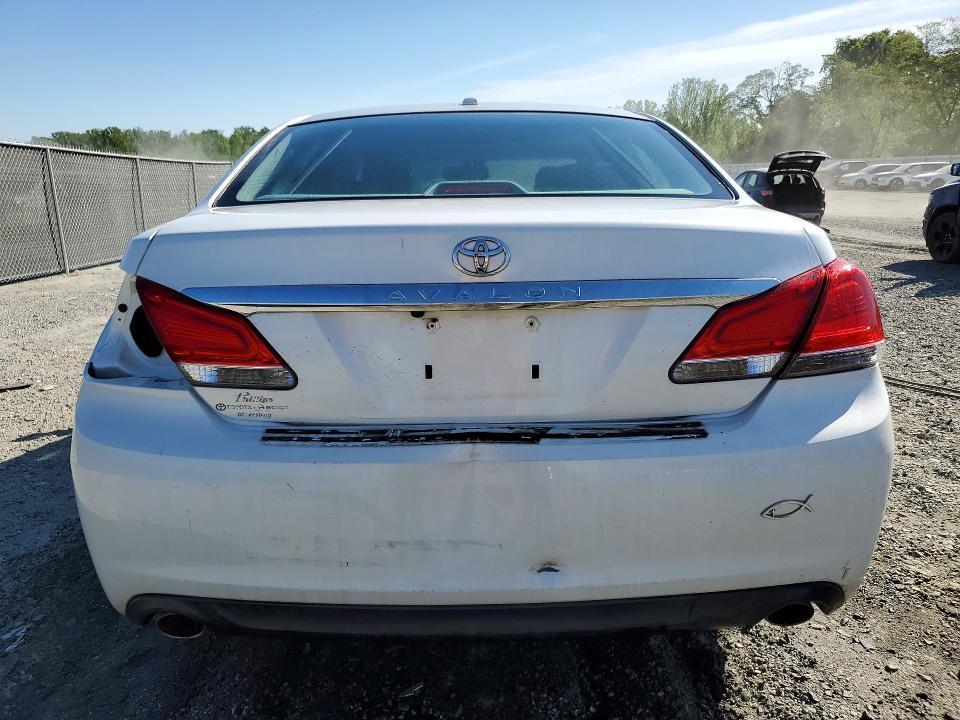 2011 Toyota Avalon Limited