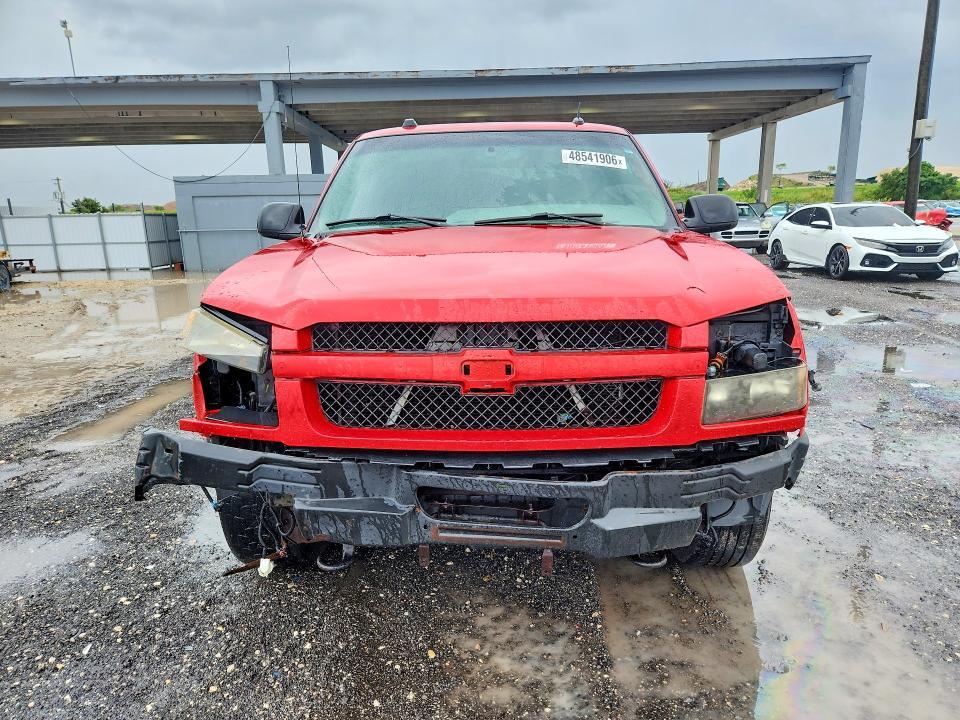 2005 Chevrolet Avalanche LS