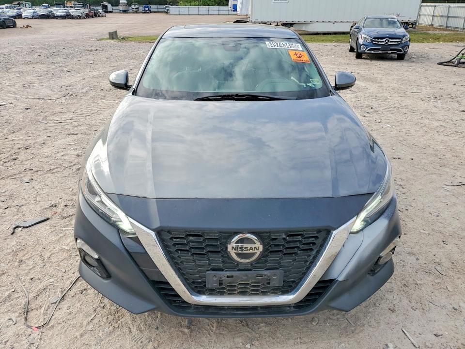 2019 Nissan Altima sl