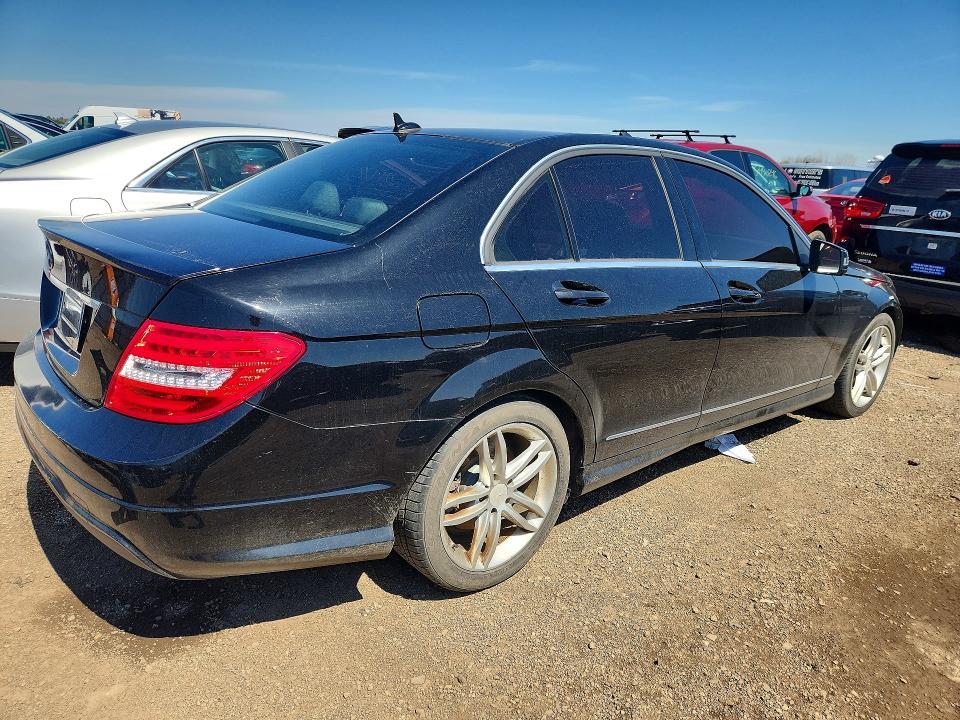 2014 Mercedes-Benz C 250