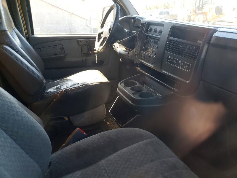 2007 GMC Savana Cutaway G3500