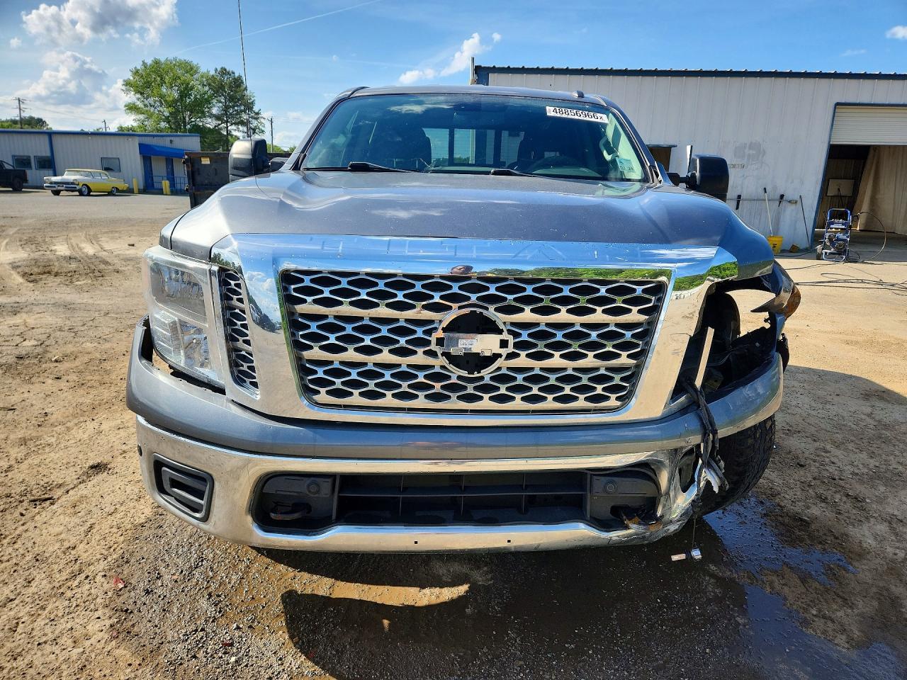 2018 Nissan Titan SV