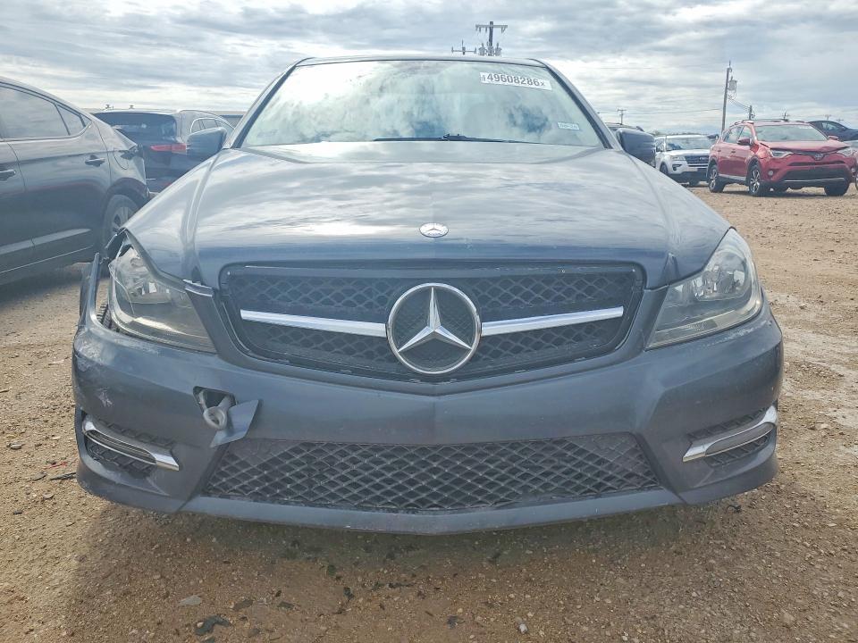 2014 Mercedes-Benz C 250