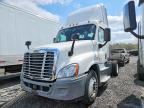 2016 Freightliner Cascadia 125 Semi Truck