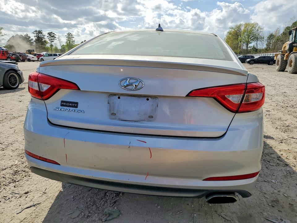 2015 Hyundai Sonata se