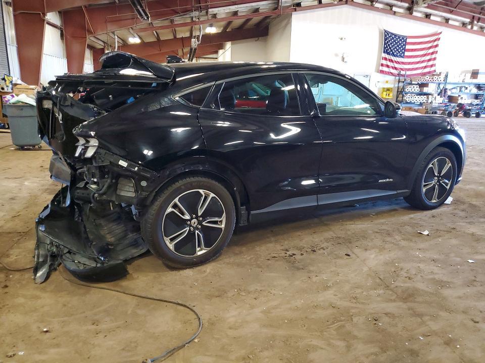 2022 Ford Mustang Mach-e Select