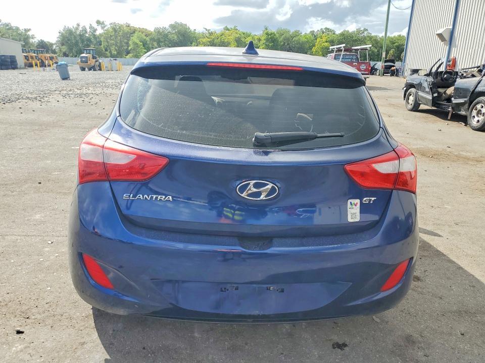 2013 Hyundai Elantra gt Base