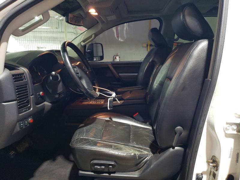 2012 Nissan Titan SV