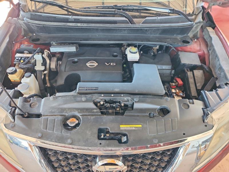 2013 Nissan Pathfinder s
