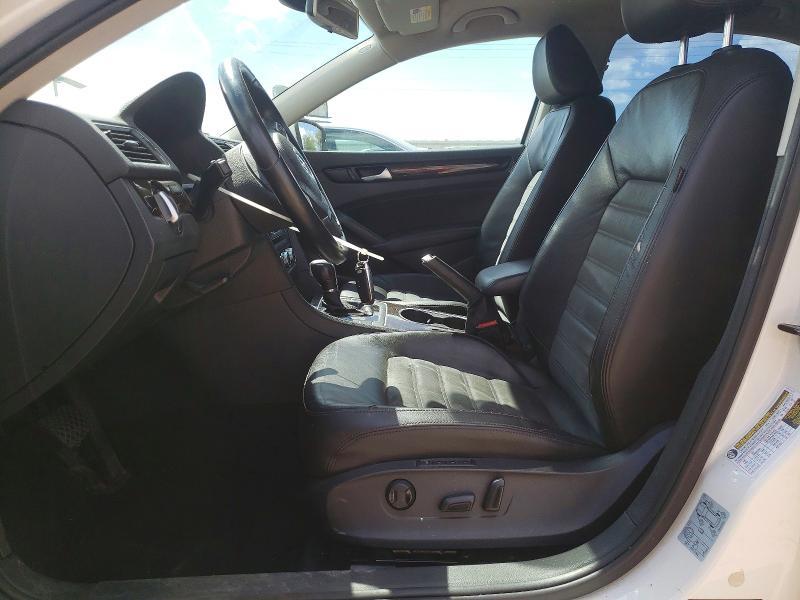 2014 Volkswagen Passat sel