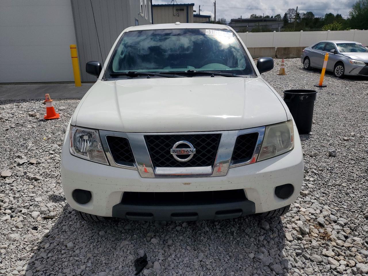 2013 Nissan Frontier S