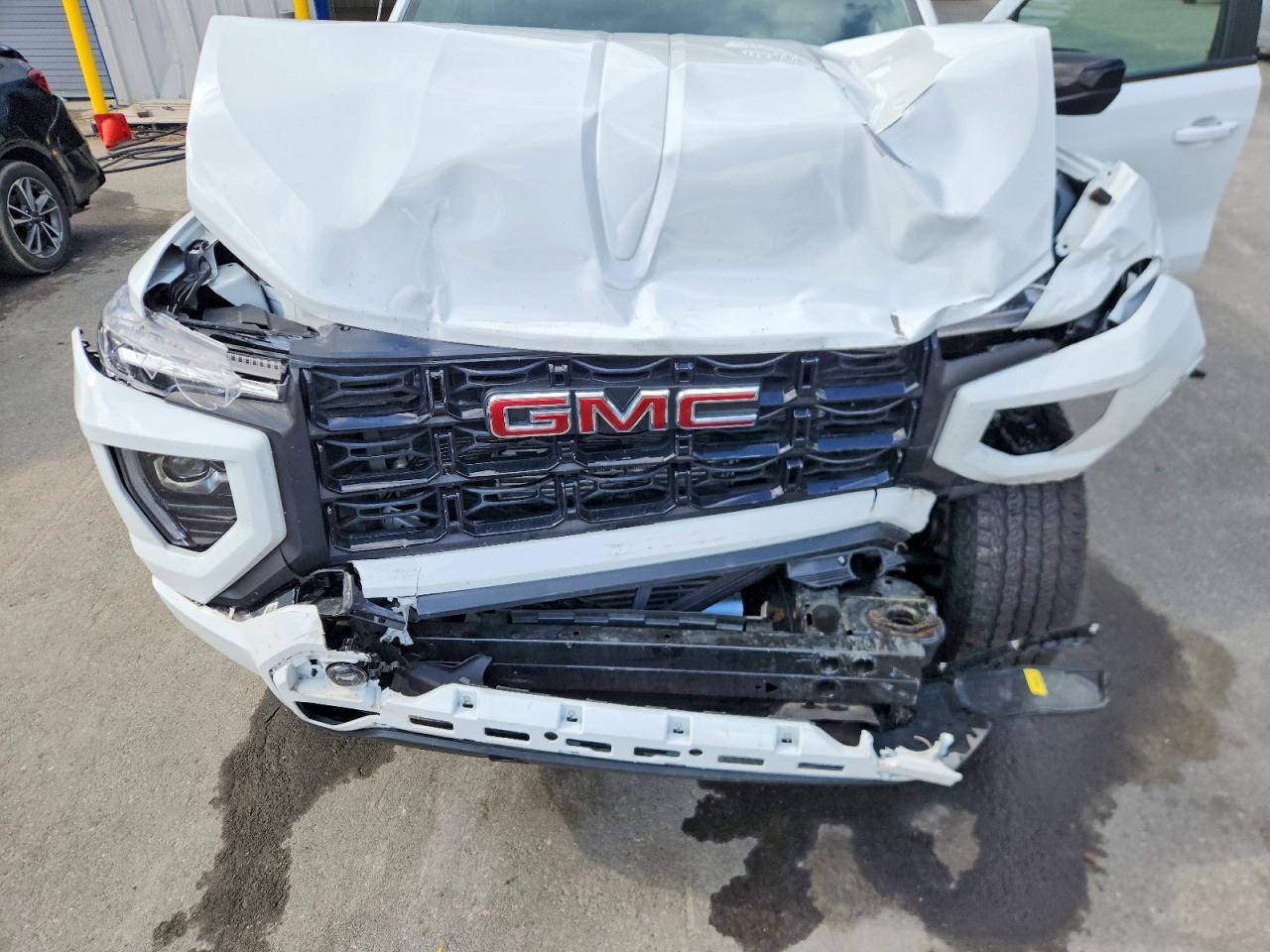 2023 GMC Canyon Elevation