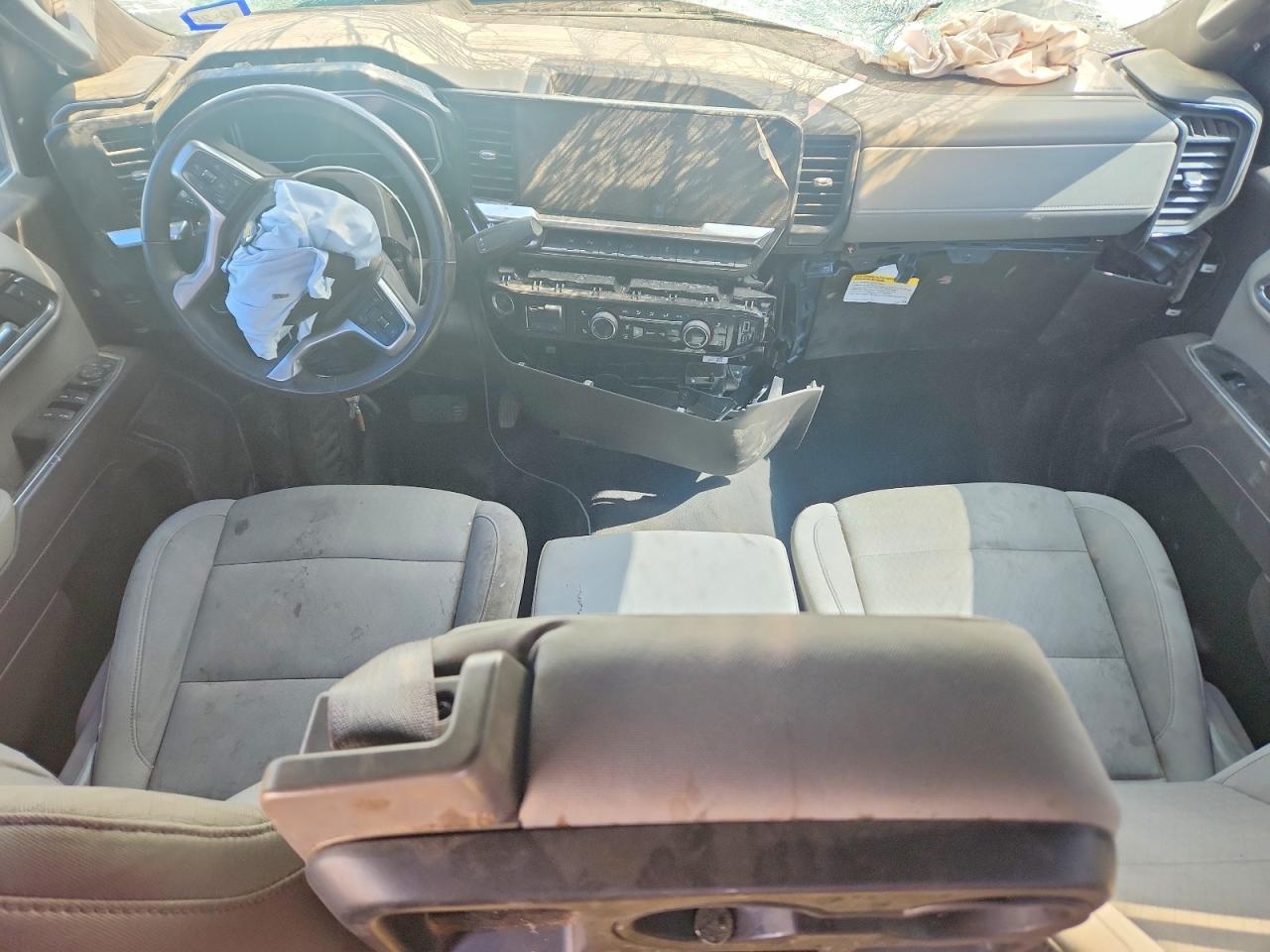 2025 Chevrolet Silverado K1500 LT