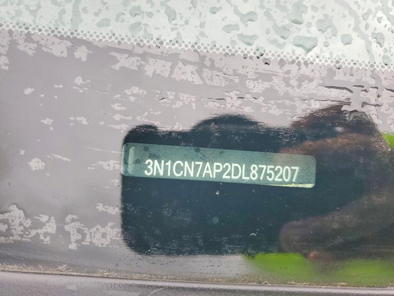 2013 Nissan Versa 1.6 s