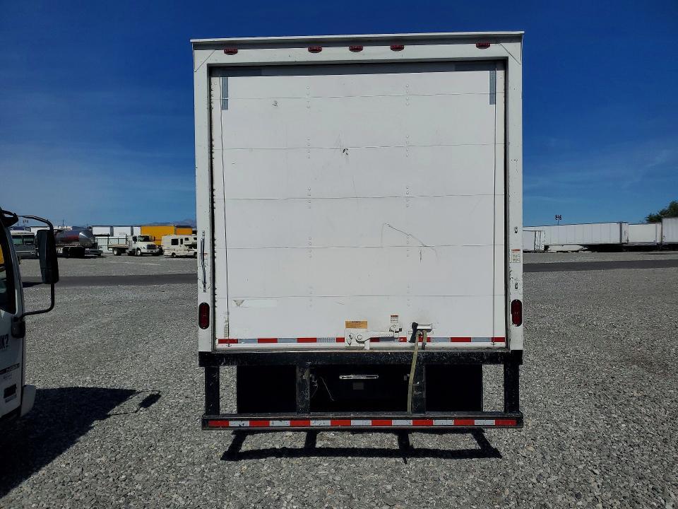 2016 Chev Rolet 4500 BOX Truck