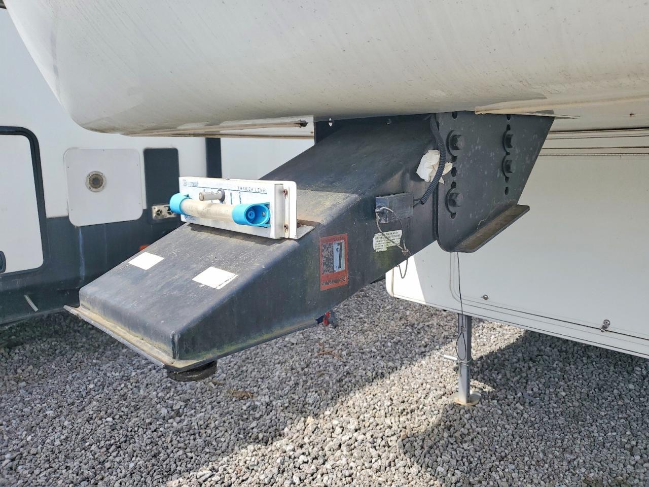 2004 Keystone Everest Camper