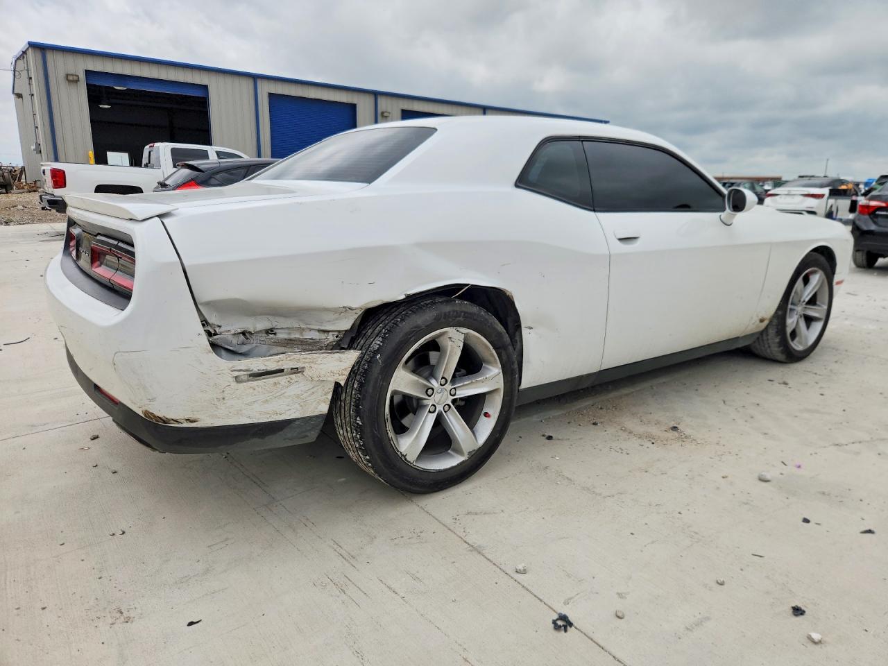 2016 Dodge Challenger sxt