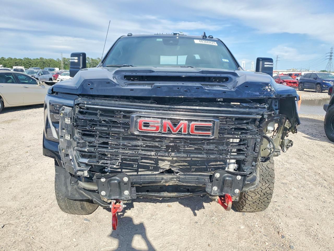 2025 GMC Sierra K2500 AT4