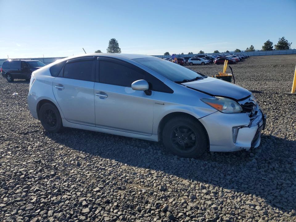 2012 Toyota Prius Three