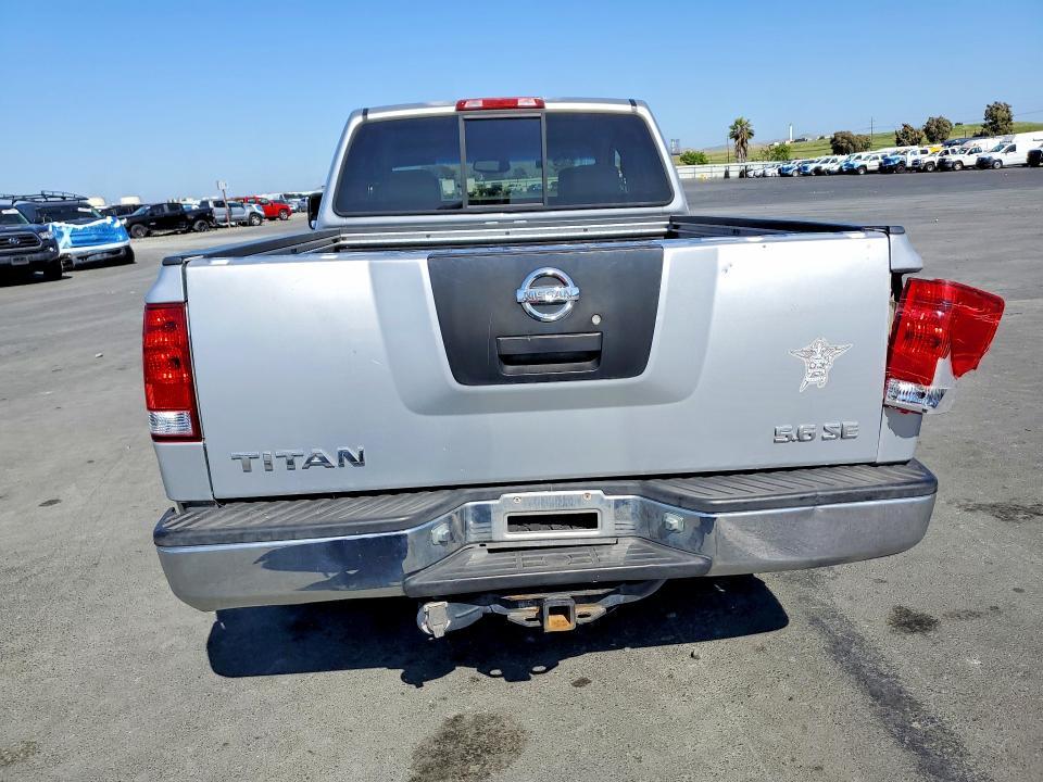 2004 Nissan Titan XE