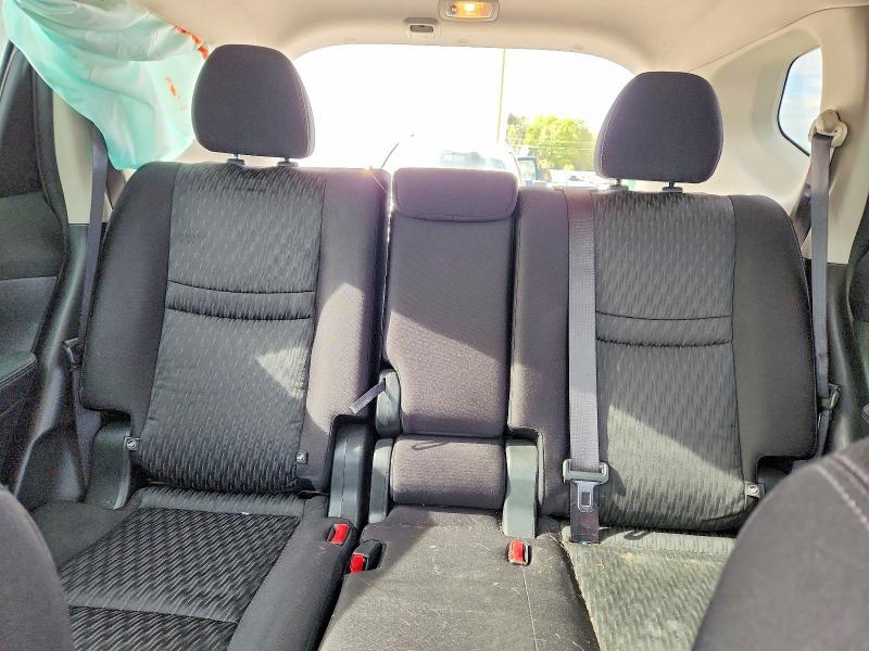 2018 Nissan Rogue sv