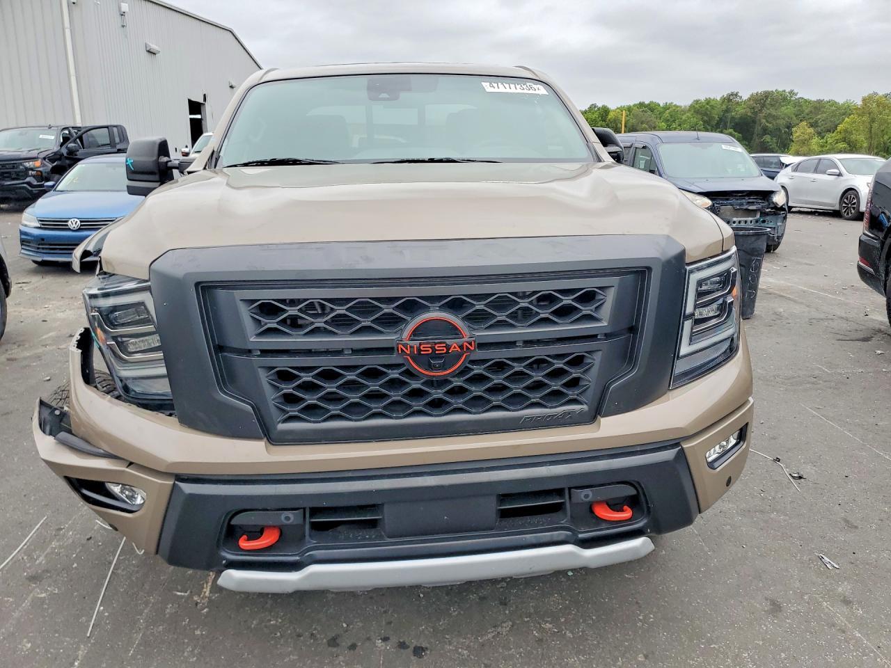 2024 Nissan Titan PRO-4X